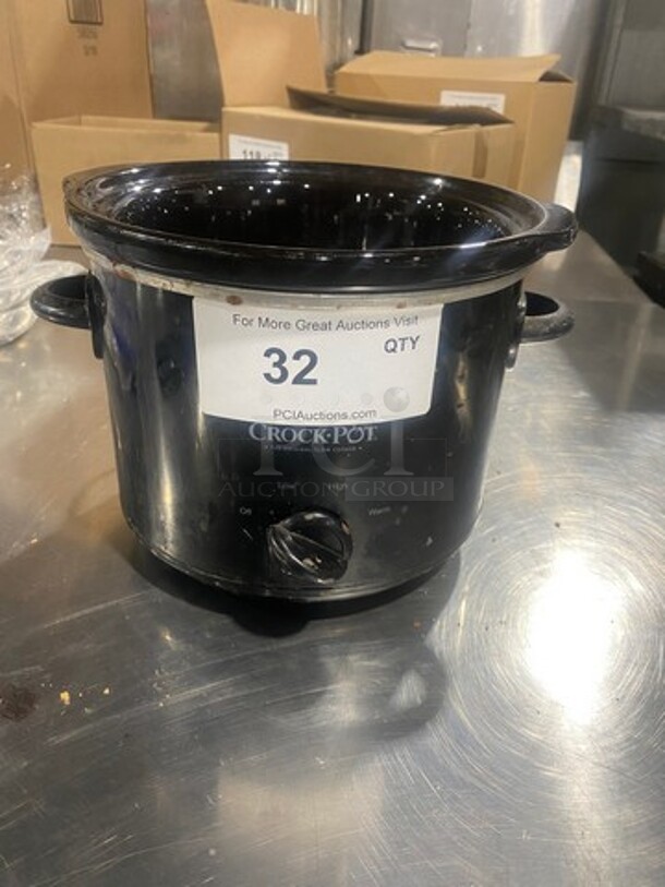 Crock Pot Countertop Slow Cooker! With 3QT Capacity! Model: SCR300B