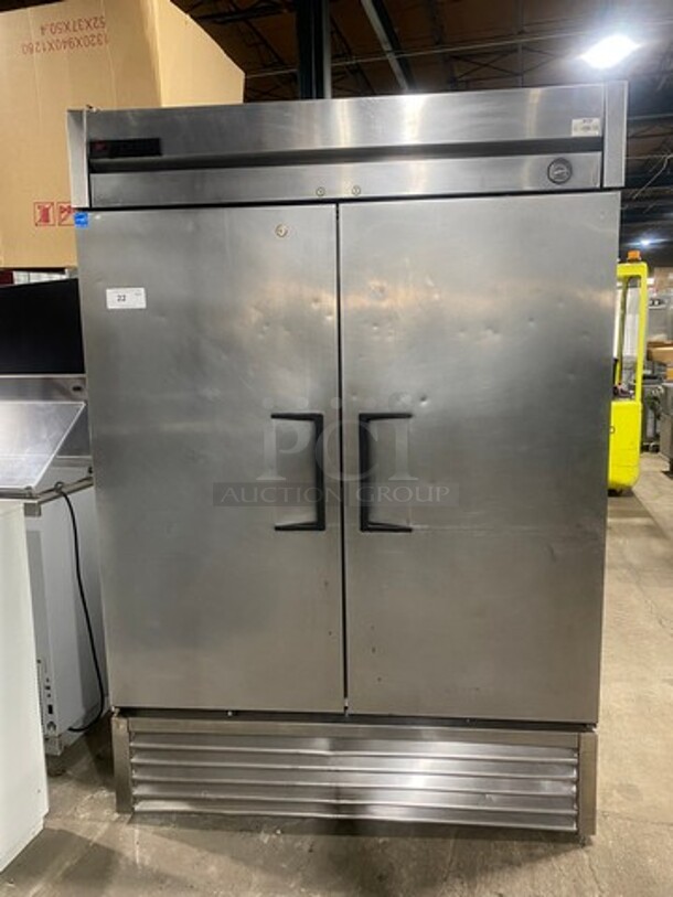 True Commercial 2 Door Reach In Cooler! Poly Coated Racks! All Stainless Steel! Model: T49 SN: 6950022 115V 60HZ 1 Phase