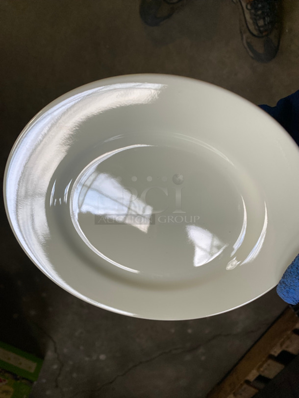 Assorted Size And Style Dishware! Includes Black Poly Crates! 4x Your Bid! - Image 5 of 6