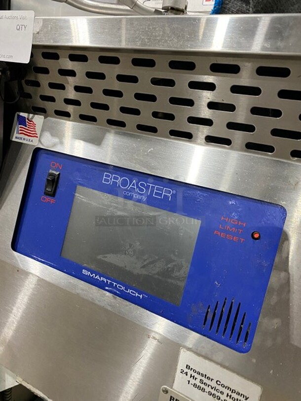 WOW! Broaster Natural Gas Powered Heavy Duty Commercial Pressure Fryer! Smart Touch Screen! On Casters!  MODEL 1800GH - Image 6 of 9