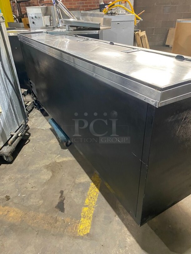 True Commercial Under The Counter Beer Bottle Cooler! With 3 Stainless Steel Sliding Top Doors! Model TD9538 Serial 6559560! 115V 1Phase! - Image 3 of 7