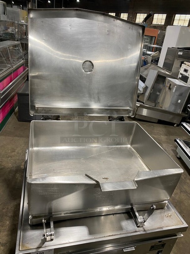 Market Forge Commercial Natural Gas Powered Tilted Braising Pan/Ultra Skillet! All Stainless Steel! On Legs! Model: 15004GLX SN: 194884 - Image 5 of 10