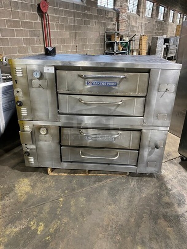 NICE! Bakers Pride Commercial Natural Gas Powered Double Deck 4 Pie Pizza/ Baking Oven! All Stainless Steel! With Legs! 2x Your Bid Makes One Unit! Model: DS805
