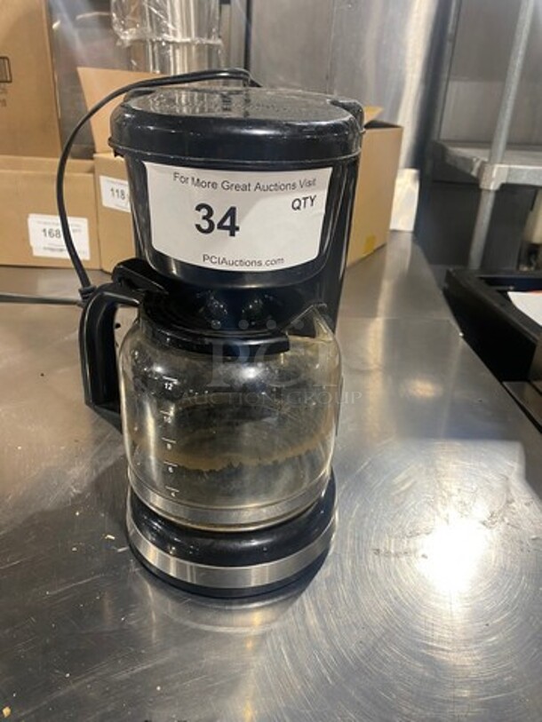 Countertop Coffee Maker Machine! With Coffee Pot! - Image 1 of 9