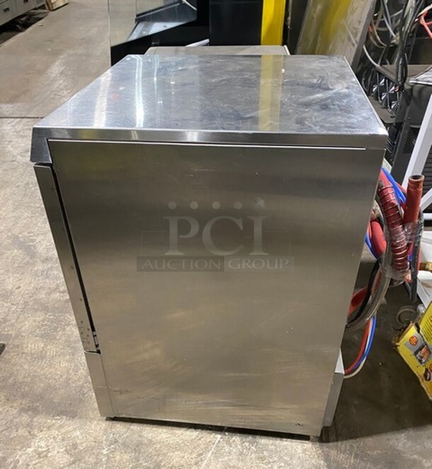 Nice! Hobart Style Under The Counter Dishwasher! All Stainless Steel! Model: LXEC SN: 231175525 120V 60HZ 1 Phase - Image 3 of 8