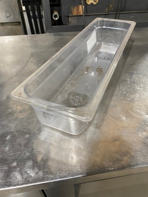 ALL ONE MONEY! Rubbermaid Clear Poly 2/4x4" Food Containers! - Image 5 of 6