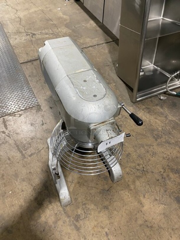 Omcan Commercial Countertop 20Qt Planetary Mixer! With Stainless Steel Bowl Guard! Model: SP200A SN: 18010205646 110V 1 Phase - Image 10 of 10