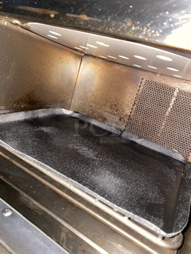 Amazing 2018 Turbo Chef Counter Top Rapid Cook Turbo Oven! Model NGO Serial NGOD44251! 208/240V 1 Phase! On Legs!   - Image 7 of 9