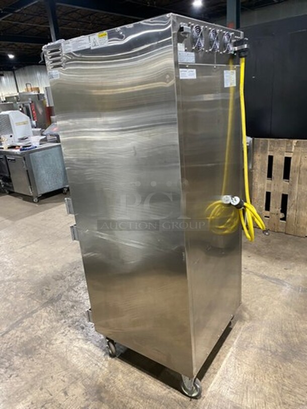 Cres Cor Commercial Electric Powered Split Door Roast-N-Hold Oven! All Stainless Steel! On Casters! Model: RO151FUA12DE4803Z SN: IBIJ0005120853 480V 60HZ 3 Phase - Image 4 of 10