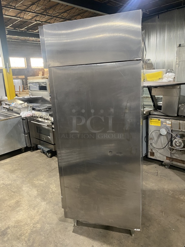 VICTORY Commercial Single Door Reach In Freezer! All Stainless Steel! Working When Removed! MODEL: FS-1D-S7-EW SN:A0741520 115V 1PH!
 - Image 2 of 8