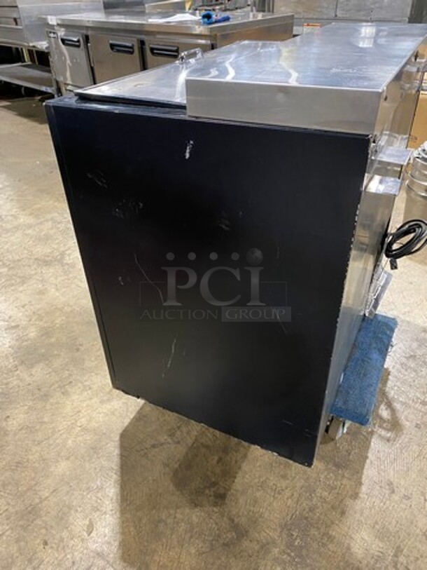 Perlick Commercial Under The Counter Beer Bottle Cooler! With Single Sliding Stainless Steel Top Door! Model: BC36 SN: 656585 115V 60HZ 1 Phase - Image 3 of 8