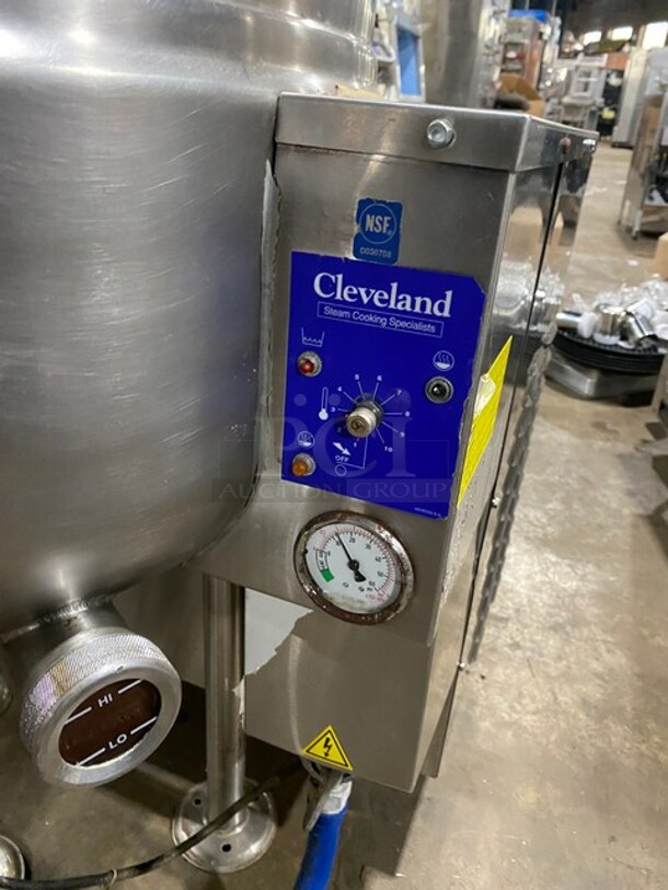 Cleveland Stainless Steel Cleveland Range Floor Style Self-Contained Soup Kettle! All Stainless Steel! On Legs! - Image 6 of 9