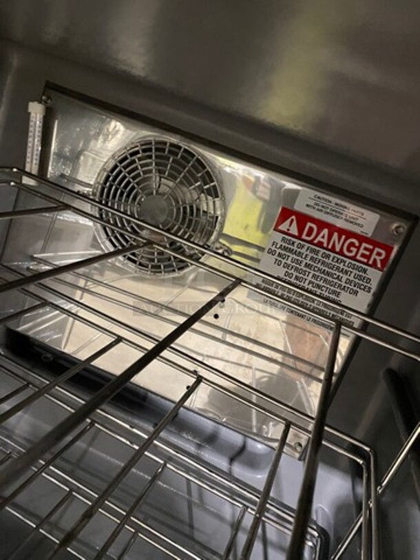 Delfield Commercial Single Door Refrigerated Lowboy/Work Top Cooler! All Stainless Steel! Model: 406PSTAR2 SN: 1902152000748 115V 60HZ 1 Phase - Image 6 of 8