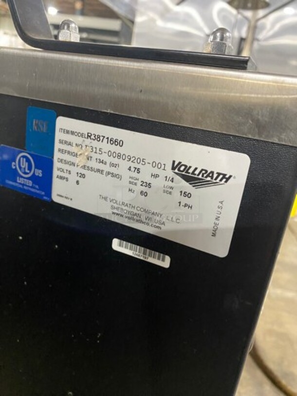 Vollrath Commercial Refrigerated Food Serving Station Counter/ Cold Pan! With Sneeze Guard! With Lowering Prep Line! Stainless Steel Body! On Casters! Model: R3871660 SN: B31500809205001 120V 60HZ 1 Phase - Image 7 of 10