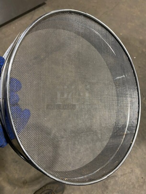 Winco Commercial 12" Sieve! - Image 3 of 5