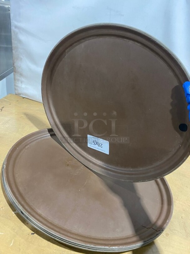 Winco Brown Non-Slip Oval Serving Trays! Model: TFG-2419N! 5X Your Bid!  - Image 7 of 7