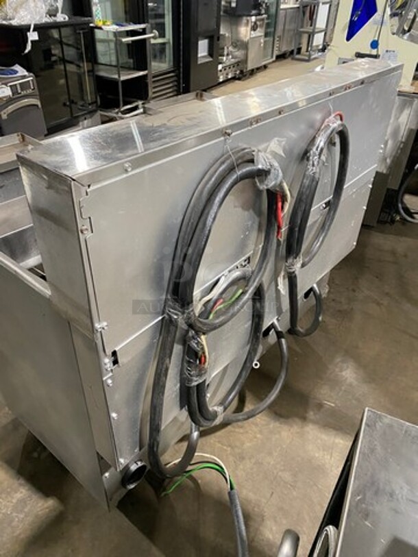 Frymaster Commercial Electric Powered 3 Bay Deep Fat Fryers! All Stainless Steel! On Casters! Model: FPH317TCSD SN: 0201NV0006 208V 60HZ 3 Phase - Image 4 of 10