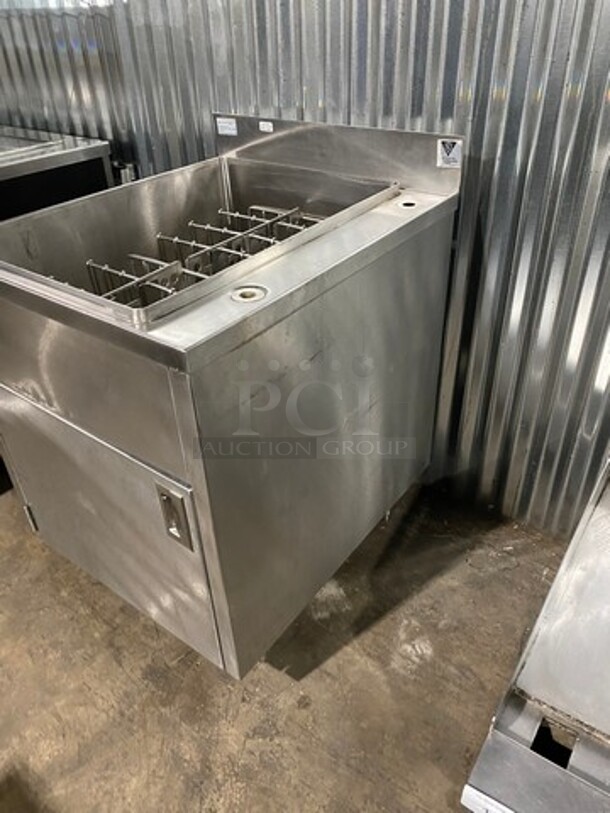 Elkay Commercial Pasta Cooker/ Rethermalizer! With Back Splash! All Stainless Steel! On Legs! WORKING WHEN REMOVED! Model: RTB14SL 208V 3 Phase - Image 2 of 12