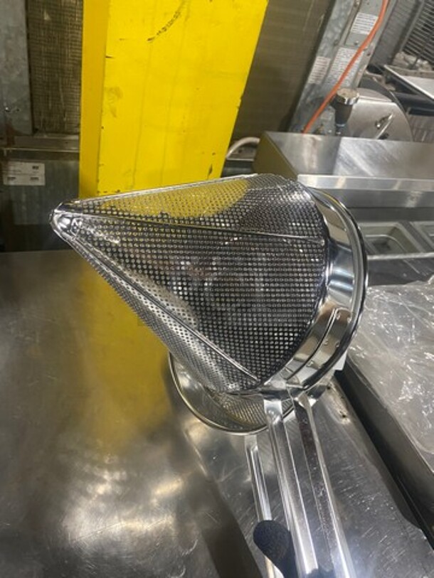 Winco Mesh Cone Strainers! 2x Your Bid! - Image 3 of 7