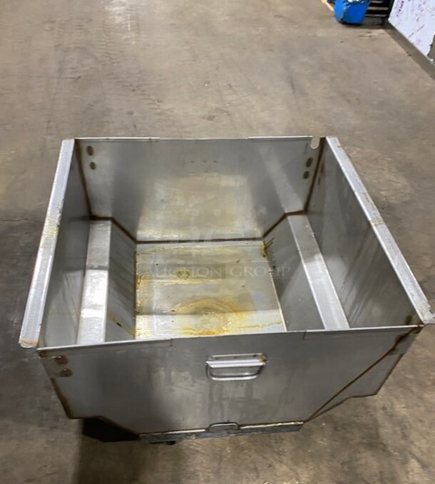 WOW! BKI Commercial Electric Powered Pressure Fryer! With Frying Basket! All Stainless Steel! Model: FKMF SN: 102539 208V 3Ph - Image 10 of 11