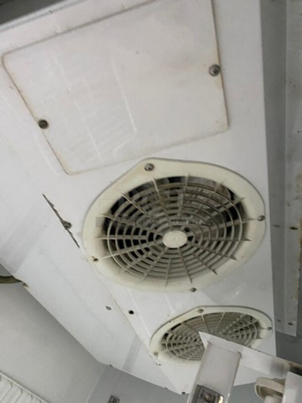 COOL! Turbo Air Commercial 2 Door Ice Cream Freezer! With View Through Doors! Poly Coated Racks! On Casters! Model: TGF49F SN: GF49107011 110/120V 60HZ 1 Phase - Image 7 of 9