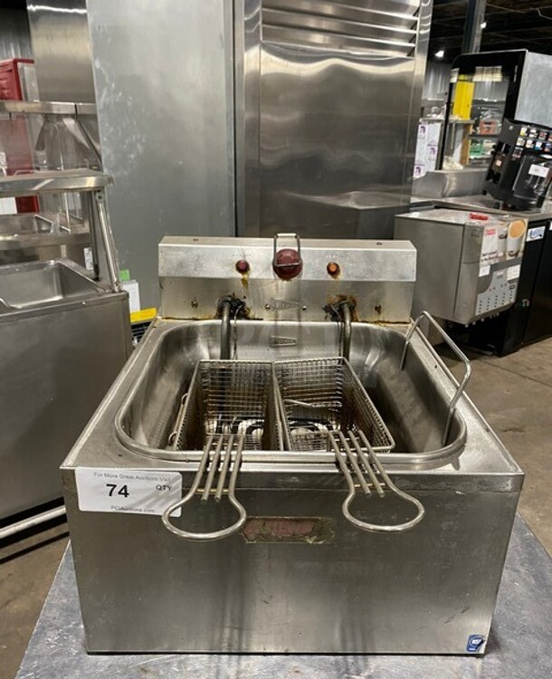 Cecilware Countertop Electric Powered Deep Fat Fryer! With Backsplash! All Stainless Steel! With Frying Baskets! - Image 1 of 7