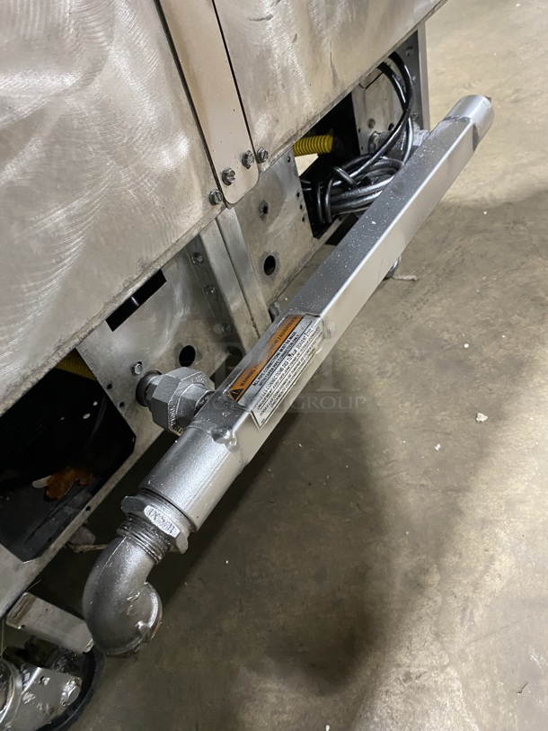 WOW! Pitco 4 Bay Natural Gas Powered Commercial Deep Fat Fryer With Dump Station! With Oil Filter System!  MODEL: SGH50 SN: G11BD005235 115V! Working When Removed! 
 - Image 12 of 12