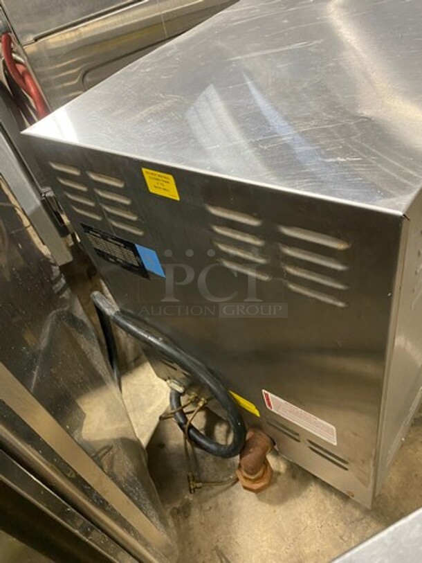 Cleveland Electric Powered Countertop Steamer! All Stainless Steel! On Legs! Model: 21CET16 SN: 1444091101 208V 60HZ 3 Phase - Image 4 of 8