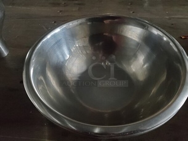 Stainless Steel Bowl  - Image 2 of 5
