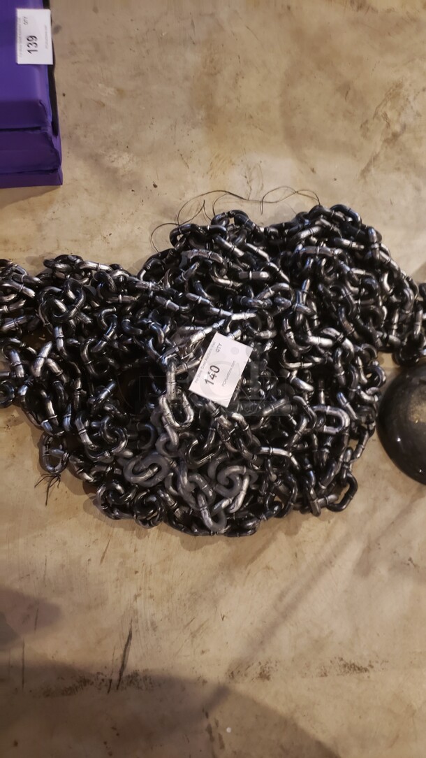 "Fake" Chain Décor (Location 1) - Image 1 of 1