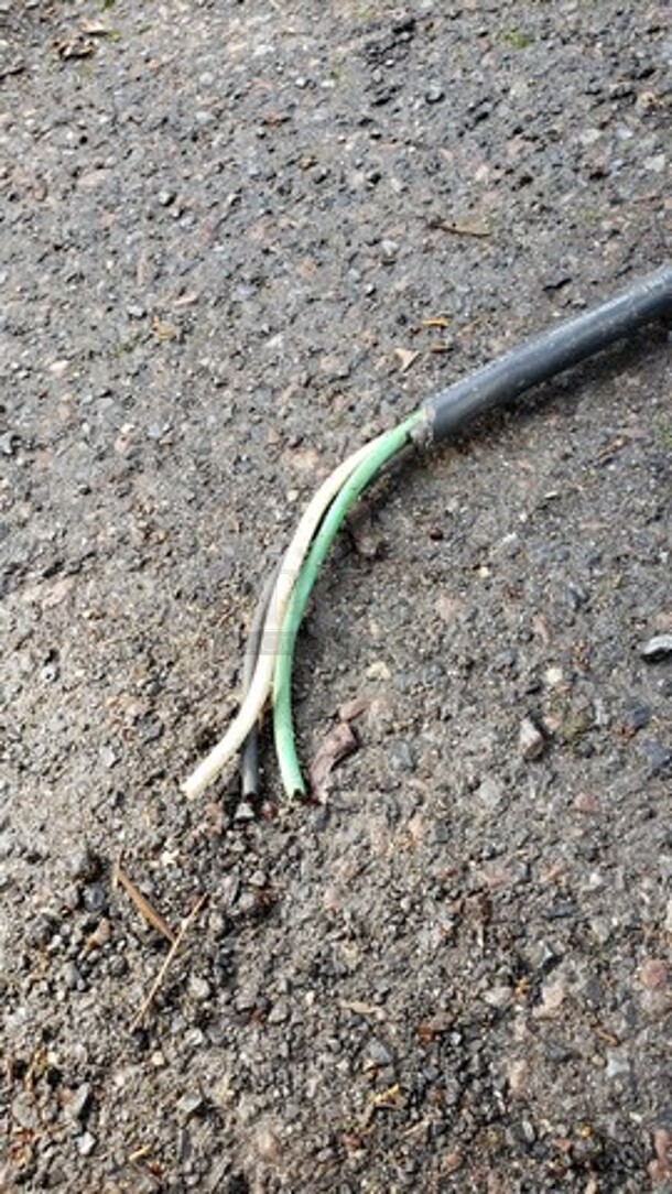 Star G14 Galaxy Popcorn Popper Machine! Needs new plug.

120 V
2.4 W - Image 5 of 7