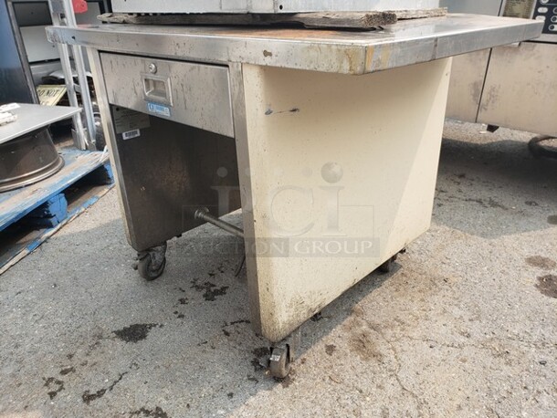 Colorpoint Portable Work Counter! - Image 2 of 4