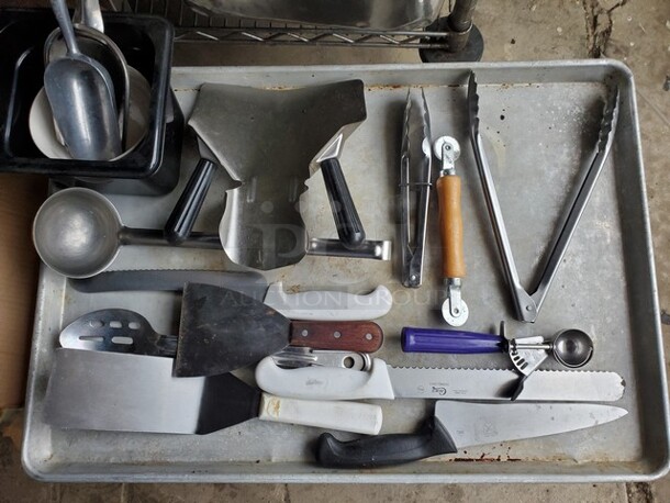 ALL ONE MONEY Kitchen Utensils! - Image 3 of 3