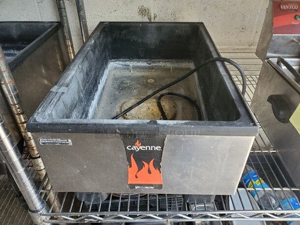 Vollrath 1001 Countertop Food Warmer-For Full Size Pan Wells|120v|AS IS - Image 2 of 3