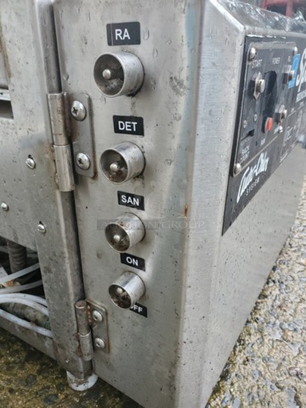 Auto Chlor System U34 dishwasher machine|115V|23"X28"X34"|Very nice condition! - Image 2 of 7