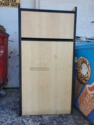 Waste Receptacle w/ 36 Gallon Plastic Liner