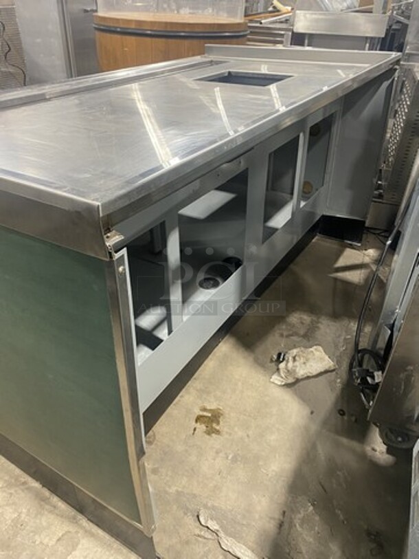 Duke All Stainless Steel Heavy Duty Beverage Center Work Station! On Legs! - Image 4 of 8