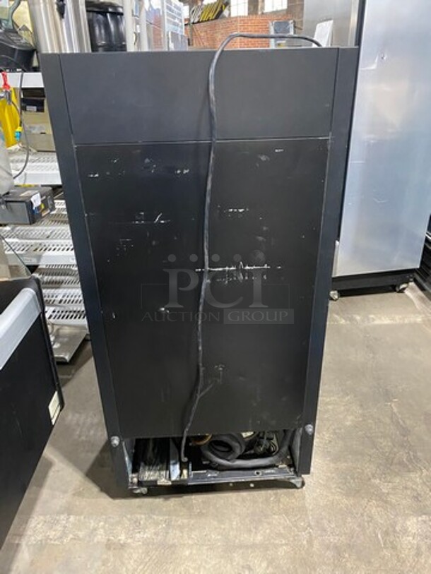 True Commercial 2 Door Reach In Cooler Merchandiser! With View Through Doors! With Poly Coated Racks! Model: GDM11SD SN: 6741925 115V 60HZ 1 Phase - Image 3 of 8