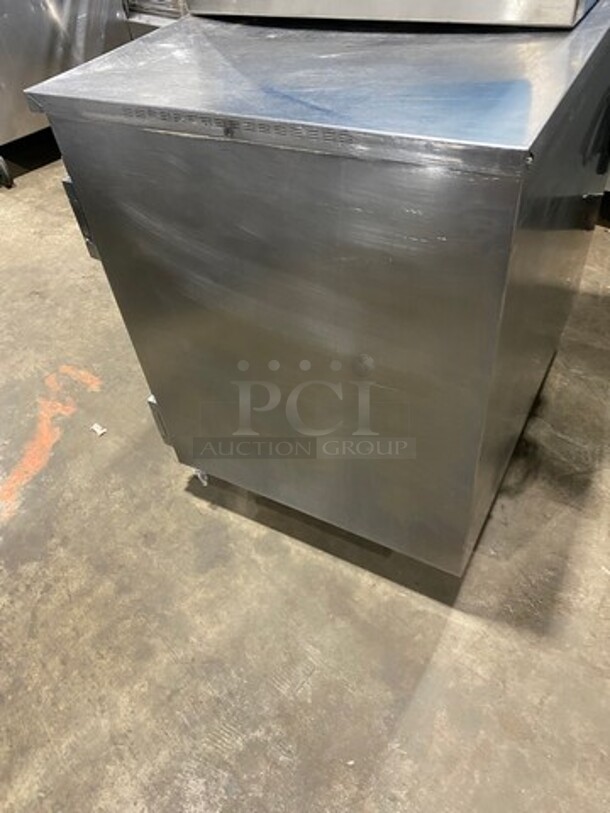 FWE Commercial 2 Door Food Warming/Holding Cabinet! All Stainless Steel! On Casters! Model: HLC16CHP SN: 154541504 120V - Image 4 of 9