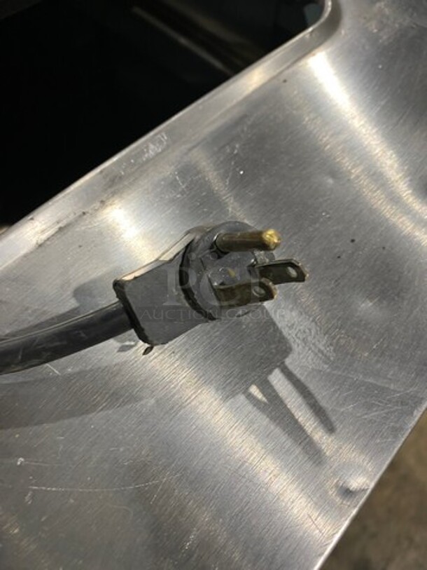 Delfield Commercial Single Door Lowboy/Worktop Cooler! All Stainless Steel! - Image 9 of 9