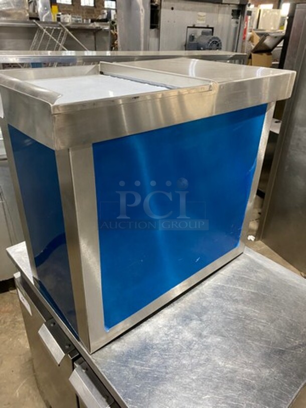 Commercial Drop In Ice Bin! Solid Stainless Steel! - Image 2 of 6