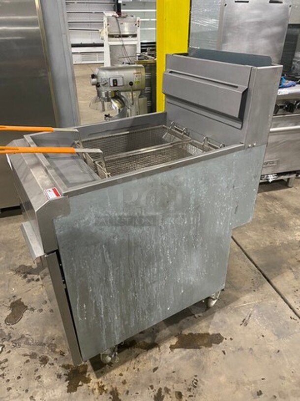 LIKE NEW! Sierra Commercial Natural Gas Powered Deep Fat Fryer! With 2 Metal Frying Baskets! With Backsplash! All Stainless Steel! On Casters! Model: SRF7580NG SN: 170802367 - Image 2 of 8
