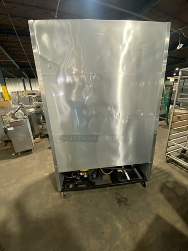 True Commercial 2 Door Reach In Freezer! All Stainless Steel! On Casters! Model: T49F SN: 7253947 115V 60HZ 1 Phase - Image 6 of 7