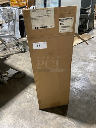 BRAND NEW! IN THE BOX! Lakeside All Stainless Steel Commercial Plate Dispenser! Model: 4007