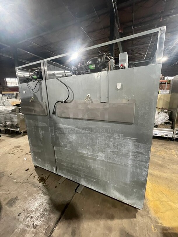 Hoshizaki Commercial 3 Door Reach In Refrigerator Merchandiser! All Stainless Steel! With Poly Coated Shelves! On Casters! 115V 1 Phase! Model: CR3S-FGYCR SN: F60047C! - Image 3 of 11