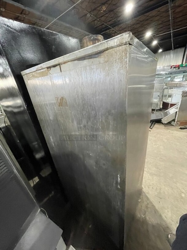 All Stainless Steel Commercial Natural Gas Powered Vertical Upright Smoker! On Legs! - Image 3 of 6