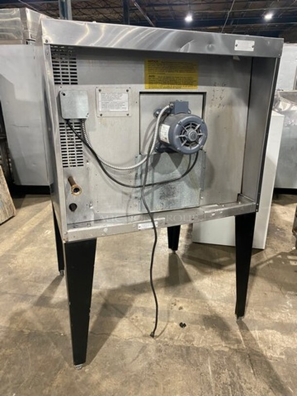 Duke Commercial Natural Gas Powered Convection Oven! With View Through Doors! Metal Oven Racks! All Stainless Steel! On Legs! Model: 6/13 - Image 3 of 7