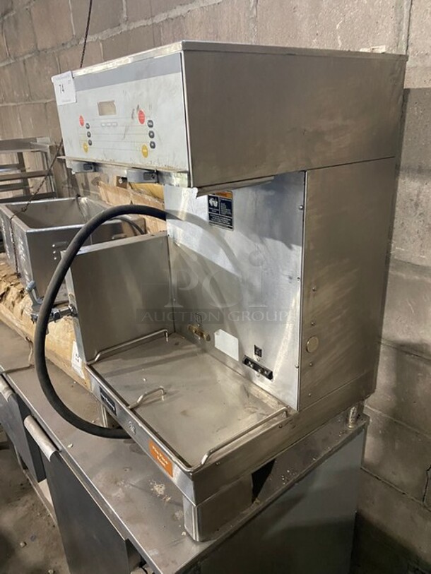 Bunn Commercial Countertop Dual Coffee Brewing Machine! With Hot Water Dispenser! All Stainless Steel! On Small Legs! 120/208V 60HZ 1 Phase! - Image 2 of 6