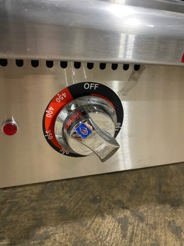 NEW! OUT OF THE BOX! Star Max Commercial Countertop Electric Powered Mirror Shine Flat Top Griddle! With Back And Side Splashes! All Stainless Steel! On Small Legs! - Image 10 of 11