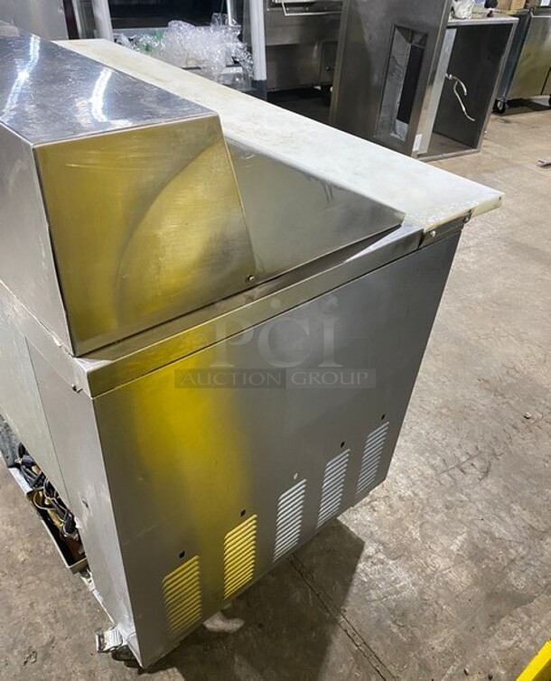 Leader Commercial Refrigerated Bain Marie Sandwich Prep Table! With 2 Door Underneath Storage Space! With Commercial Cutting Board! All Stainless Steel! On Casters! MODEL LM60SC SN:GZ08C1786 115V 1PH - Image 4 of 9